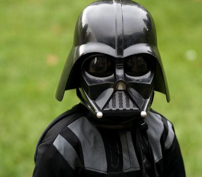 v3/25/544525/3/51031969.oct20darth.jpg