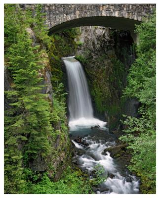 5079  Watefall Under Bridge