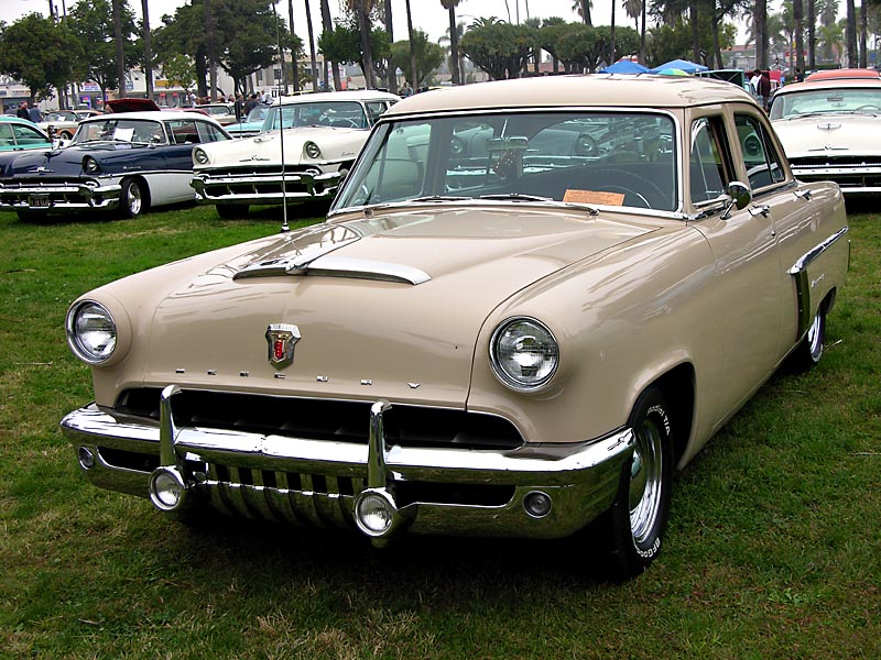 1952 Mercury Custom Four-Door Sedan - Click on photo for more info