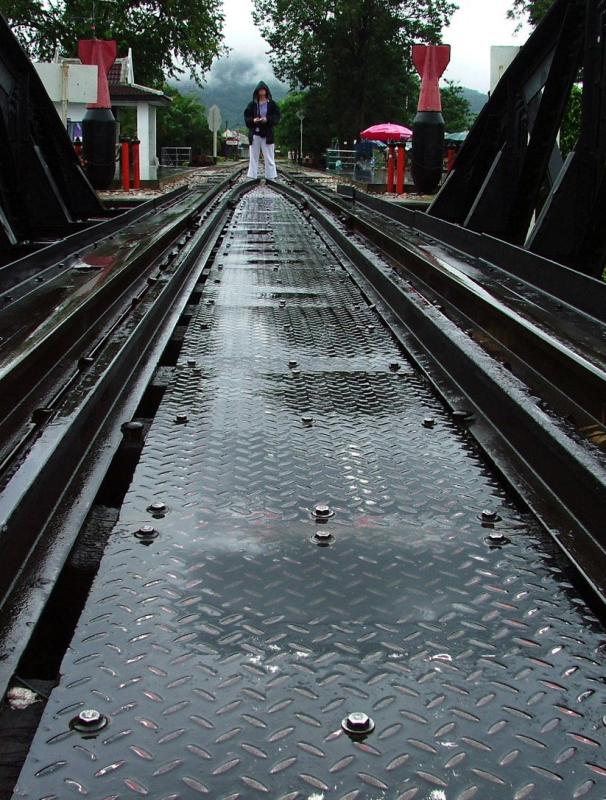 9/9/05 Right on Track