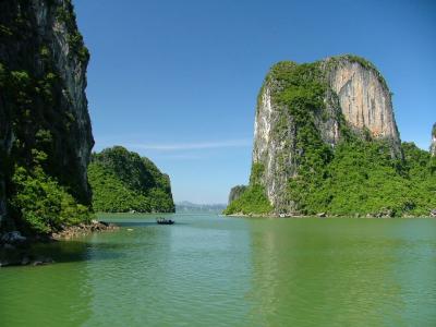 Big Rocks, Little Boat