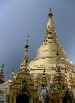 28/10/5 Shwedagon