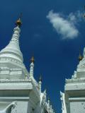Sandamani Stupas