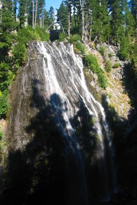 Narada Falls (short hike from wonderland trail)