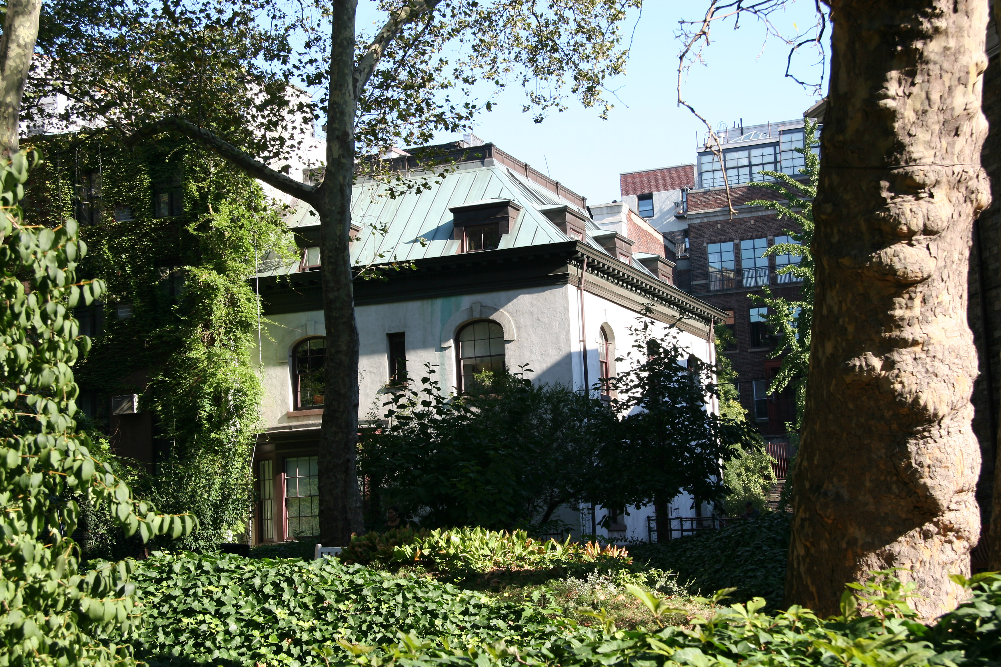 St Marks Rectory & Churchyard