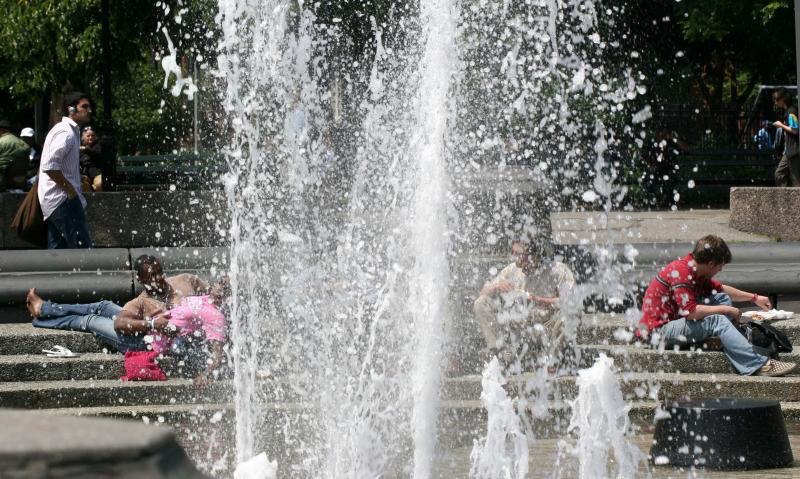 Enjoying the Fountain