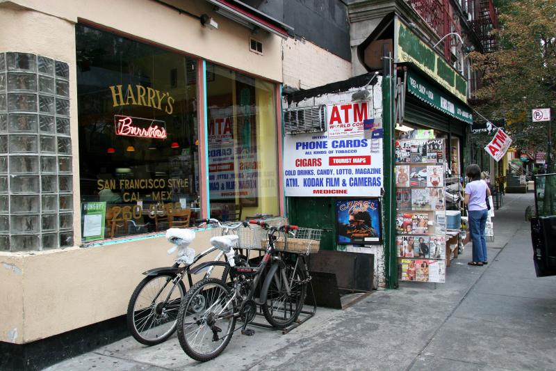 Harrys Buritos & News Stand at 3rd Street