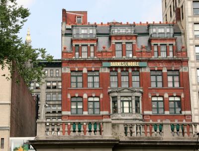 Barnes & Noble Bookstore at Union Square North