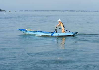 Solitary Rower