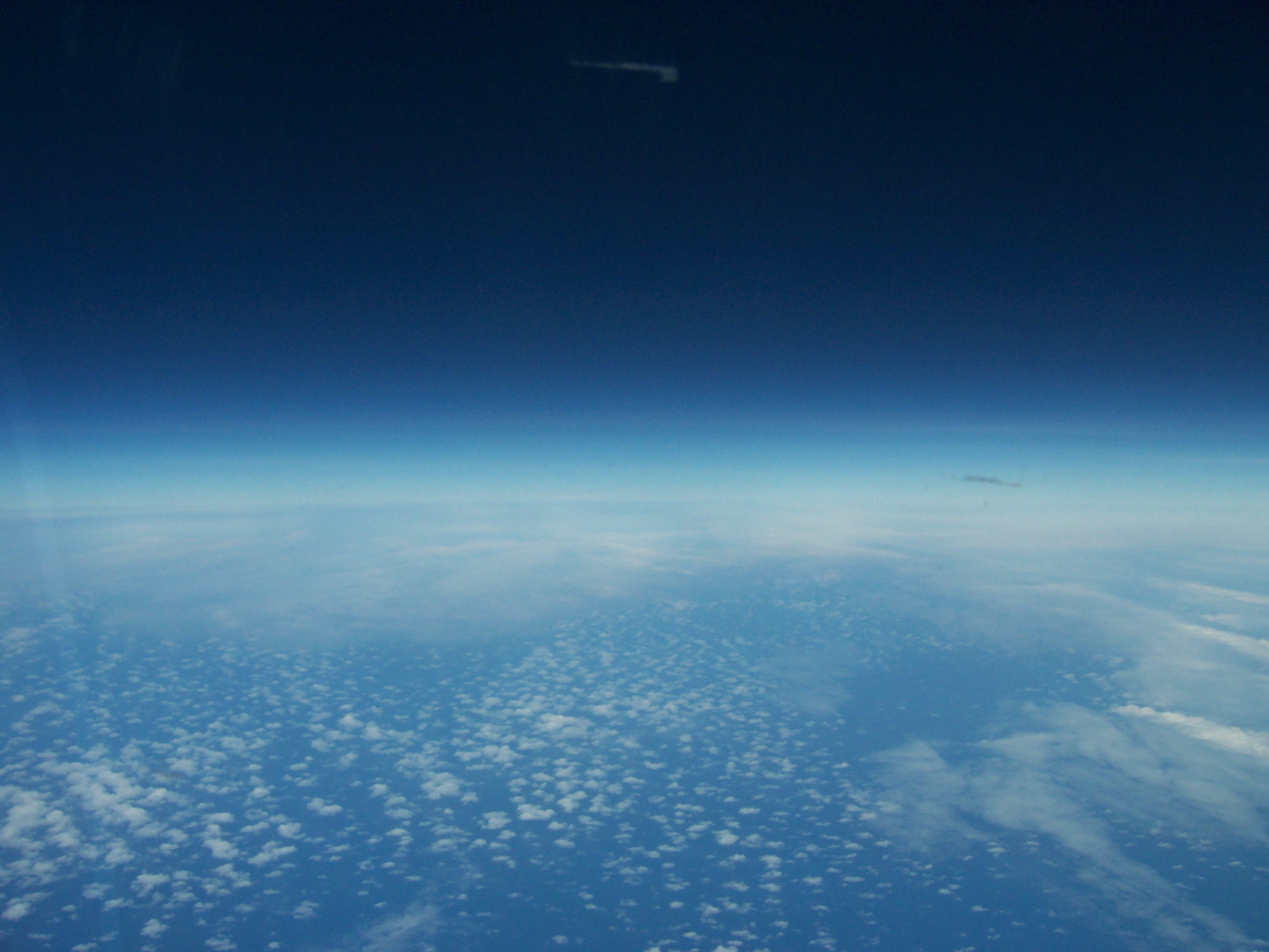 curvature-of-earth-from-50-000-feet-photo-ghipps-photos-at-pbase