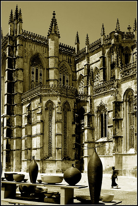16.07.2005 ... Ceramic Exposition with a Monastery as background !!!
