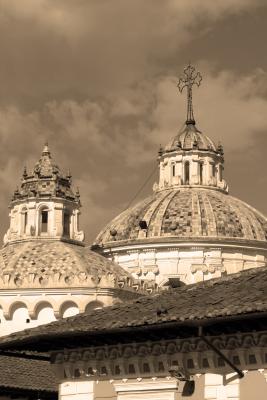 rooftopslacampania.jpg
