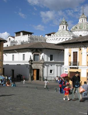 SideViewLaCampania.jpg