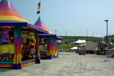 settingup3065small.jpg