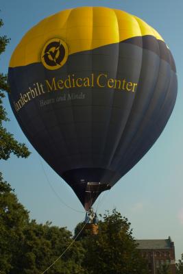 vandyballoon4952.jpg