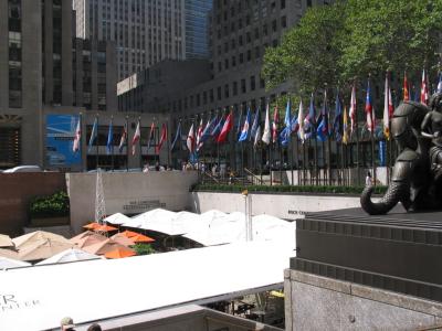 v3/27/579527/3/48560358.rockcenterrockcenter04.jpg