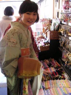 geisha trainees,....