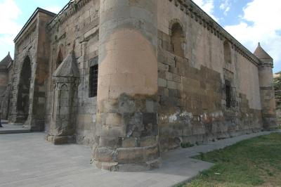 Bitlis Ihasiye Serafhan Medresesi 1444