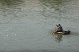 Hasankeyf herd and fisherman 2213