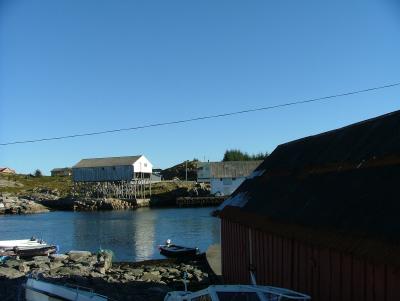 Notahuset with Walters Seahouse in front to the right