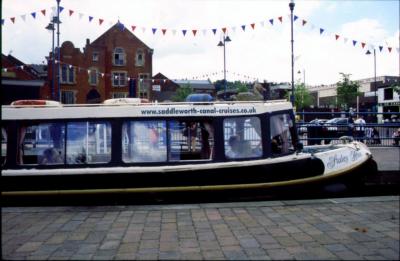 Narrowboat the Staly Rose