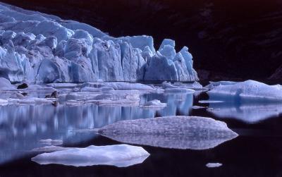 Glacier- Magellanes, Chile