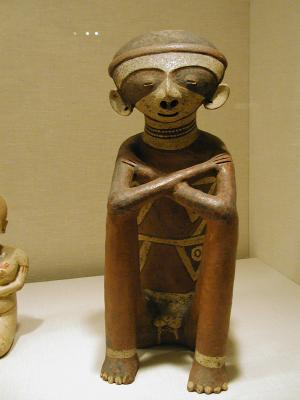 ancient South American sculpture