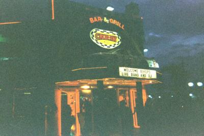 Cruisin Cafe Bar and Grill