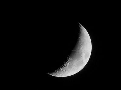moon shot with tcon14b.jpg