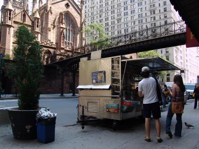 089 hot-dog e trinity church
