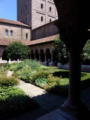 221 cloisters