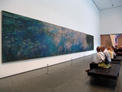 259 triptico de monet no moma - reflexo das nuvens nas aguas do lago