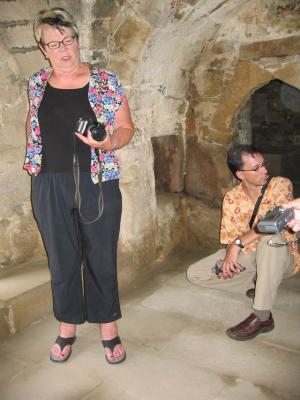 Jan and Mark enjoy the cool shade of a chamber at Ateshgah.