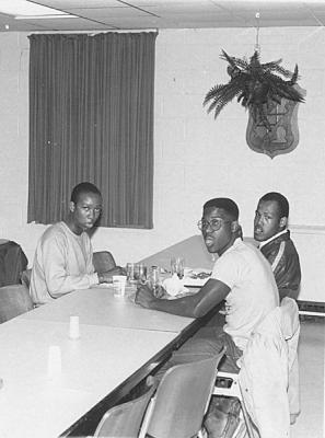 v3/29/543529/3/46601349.DiningHall01.jpg