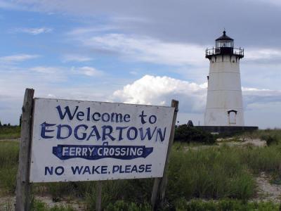 Lighthouse Welcome to Edgartown.JPG