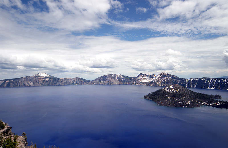 Crater Lake Wide View.jpg