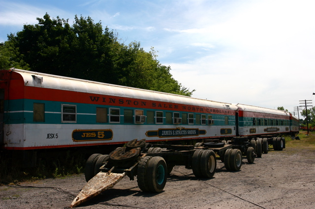 Railroad Cars and Truck Dollies