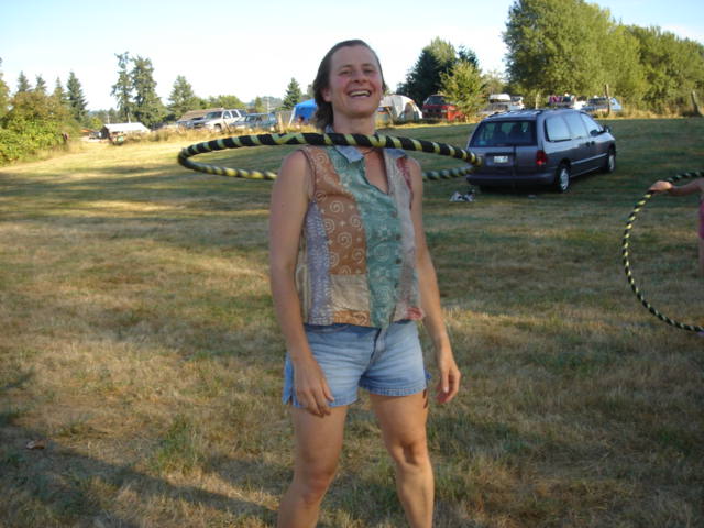 Terrie shows us some tricks with the hula hoop... 338.jpg