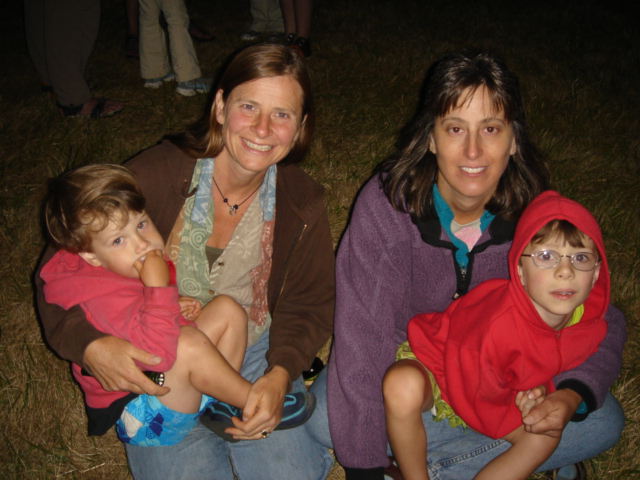 Eli, Terrie, Cherie and Oliver enjoy the show.  484.jpg