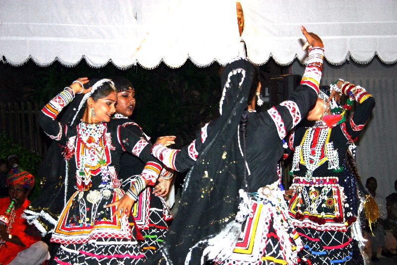 Rajasthani dancers, Dilli Haat, Delhi