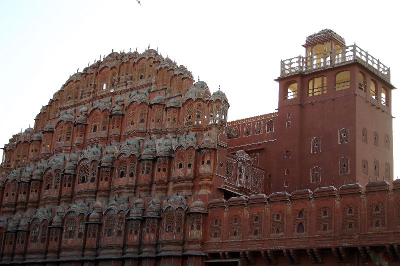 Hawa Mahal, The watchtower also