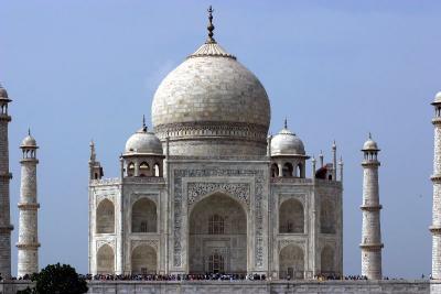 Symmetrical wonder, Taj Mahal, India