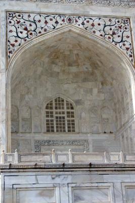 The viewing terrace, Taj Mahal, India