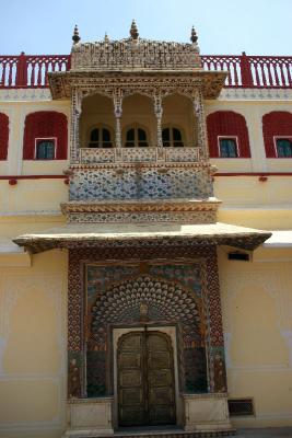 Jaipur City Palace, Colorful doors 2