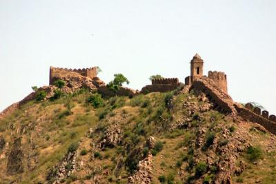 Amer fort, Watchtower on the mountain
