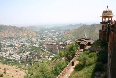 Jaigarh fort, Protecting the city