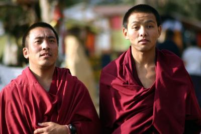 Surprised monks, Mcleod Ganj