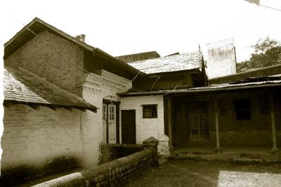 Village house, Pragpur