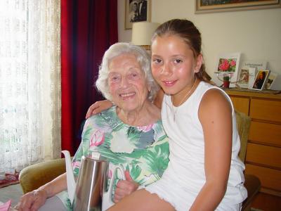 Family - Vic and her Great-Grandmother