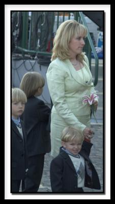 3889JulieAsmussen with3Boys